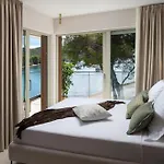 Villa Luxury Zara, First Row To The Sea! *