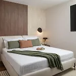 Luxury Zara, First Row To The Sea! Villa