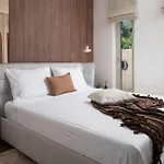 Villa Luxury Zara, First Row To The Sea!