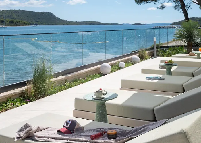 Luxury Zara, First Row To The Sea! Вилла Кали